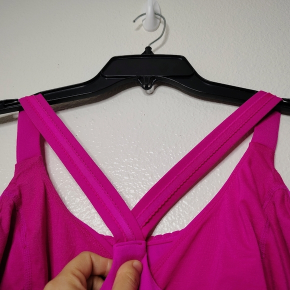 LULULEMON Women's Cross My Heart Tank Paris Pink Sz 8 💗 - Picture 7 of 16